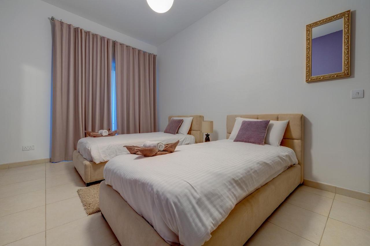 Seaside Oasis Your Own Private Getaway In St Julians Saint Julian's Exterior photo